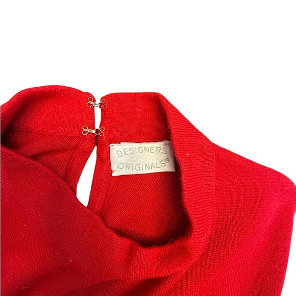 Vintage Designers Originals Red Sleeveless Mock Neck Sweater - Picture 3 of 5